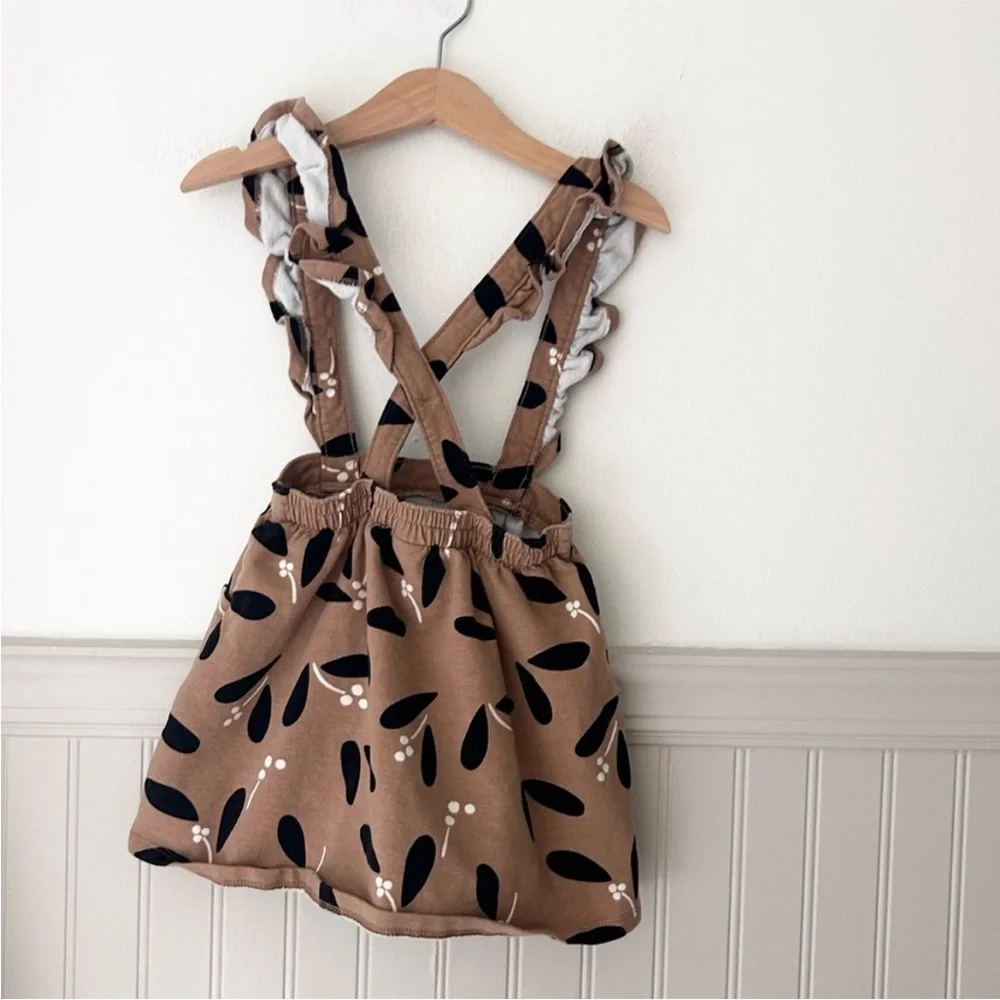 Wonder Nation Tan and Black Patterned Dress with Thick Tights Girls 3T